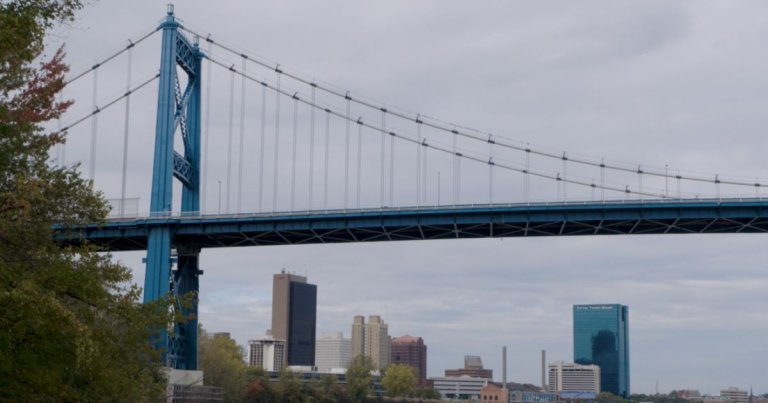 buckeye blog, toledo bridge, everything to love about toledo ohio, toledo ohio monuments