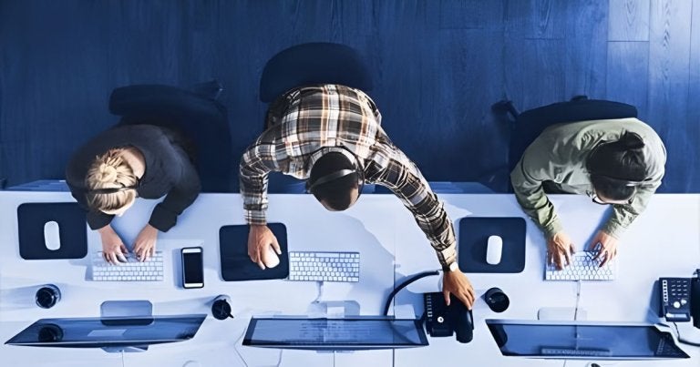 small business it support, it support for small business, brainiac pro team on laptops